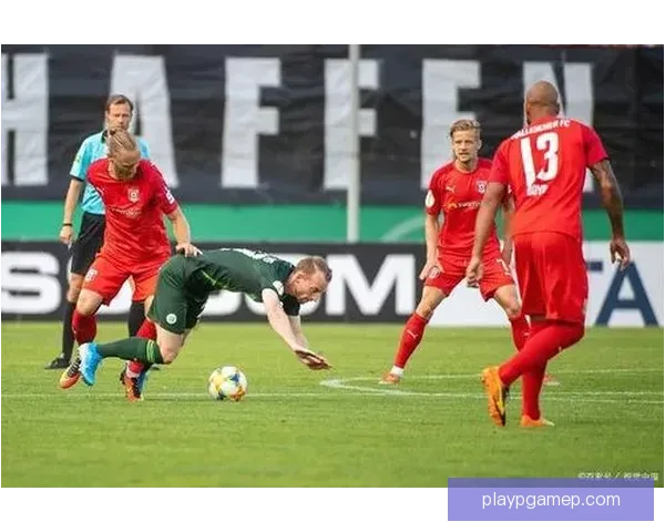 哈雷斯彻完胜茨维考三比零展现强势统治力 哈雷斯彻完胜茨维考三比零展现强势统治力