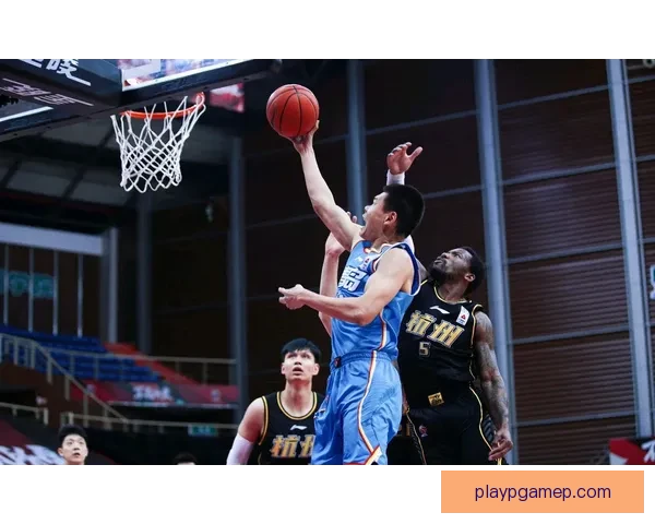 卡拉卡比亦以1-0战胜卡雷曼成功晋级 下一轮对决悬念迭起 卡拉卡比亦以1-0战胜卡雷曼成功晋级 下一轮对决悬念迭起